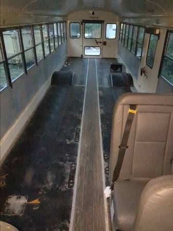 2009 International School Bus low miles - $7,900 (Trenton)