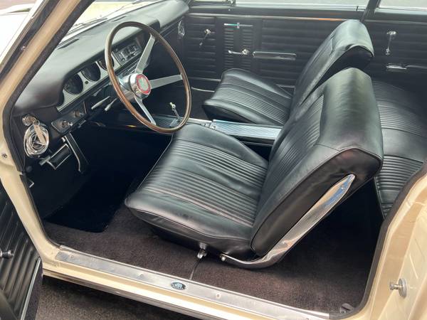 1964 Pontiac GTO 389 V8 Numbers Matching - $49,500 (4121 Lexington Road Paris, KY 40361)
