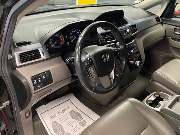 2013 Honda Odyssey 5dr EX-L visit us @ autonettexas.com - $7,995 (1365 Regal Row , Dallas tx 75247)