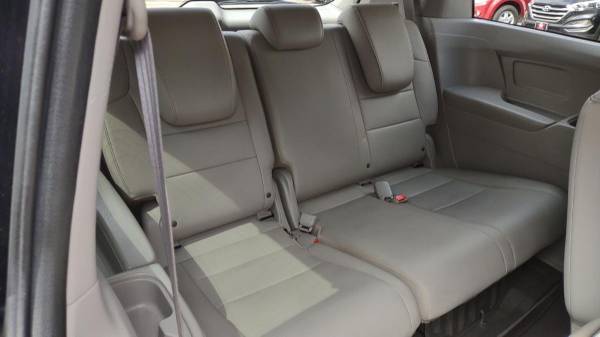 2012 Honda Odyssey EX L w/Navi 4dr Mini Van - SUPER CLEAN! WELL MAINTAINED! - $8,995 (+ Northeast Auto Gallery)